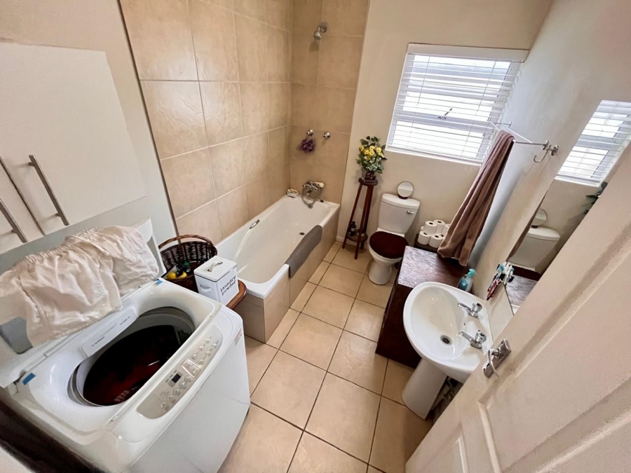 3 Bedroom Property for Sale in Gonubie Eastern Cape